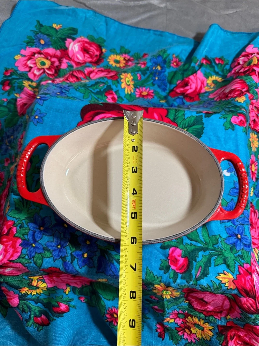 Le Creuset Red Oval 8” Enamel cooking oval baker-server